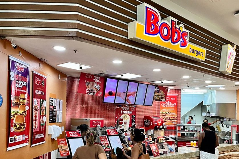 luvas em contrato de locação comercial